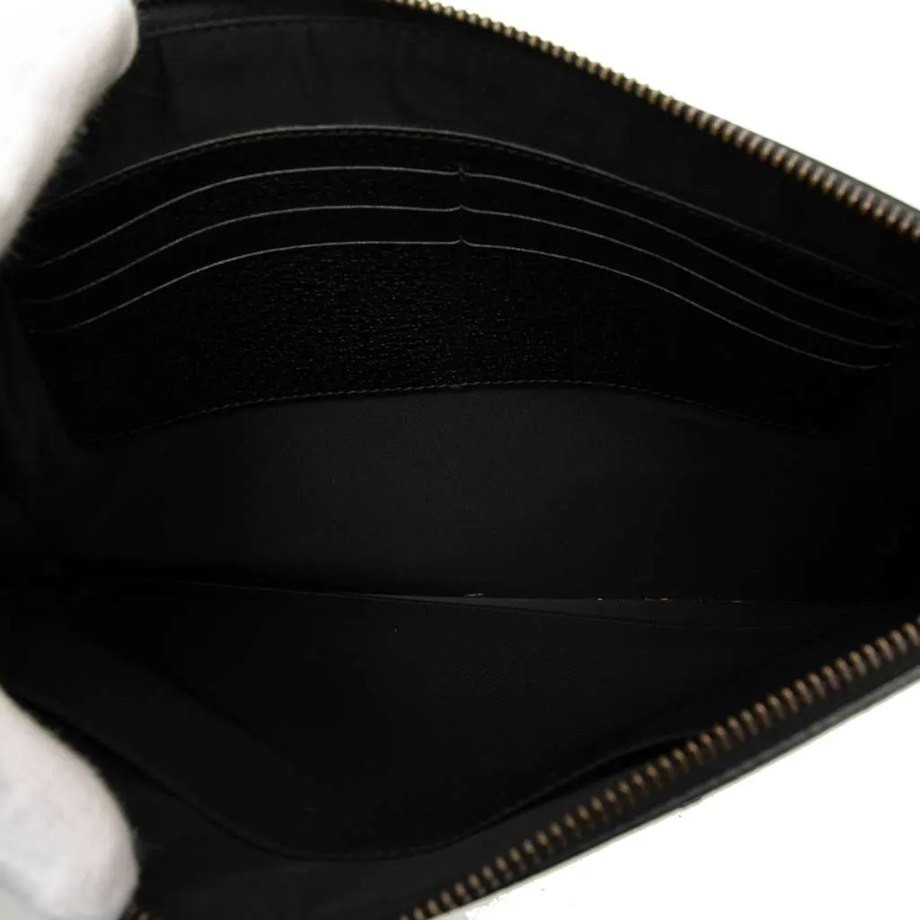 Gucci Leather Web Agora Clutch Black Leather Very good - Model View