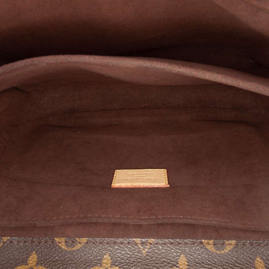 Louis Vuitton Monogram Pochette Metis Brown Good condition - Model View