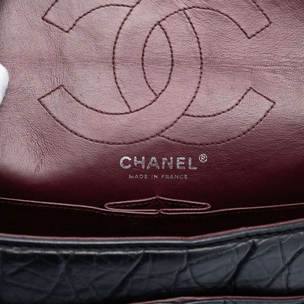 Chanel Quilted Aged Calfskin Reissue 2.55 Double Flap 226 Black Leather Good condition - Box View