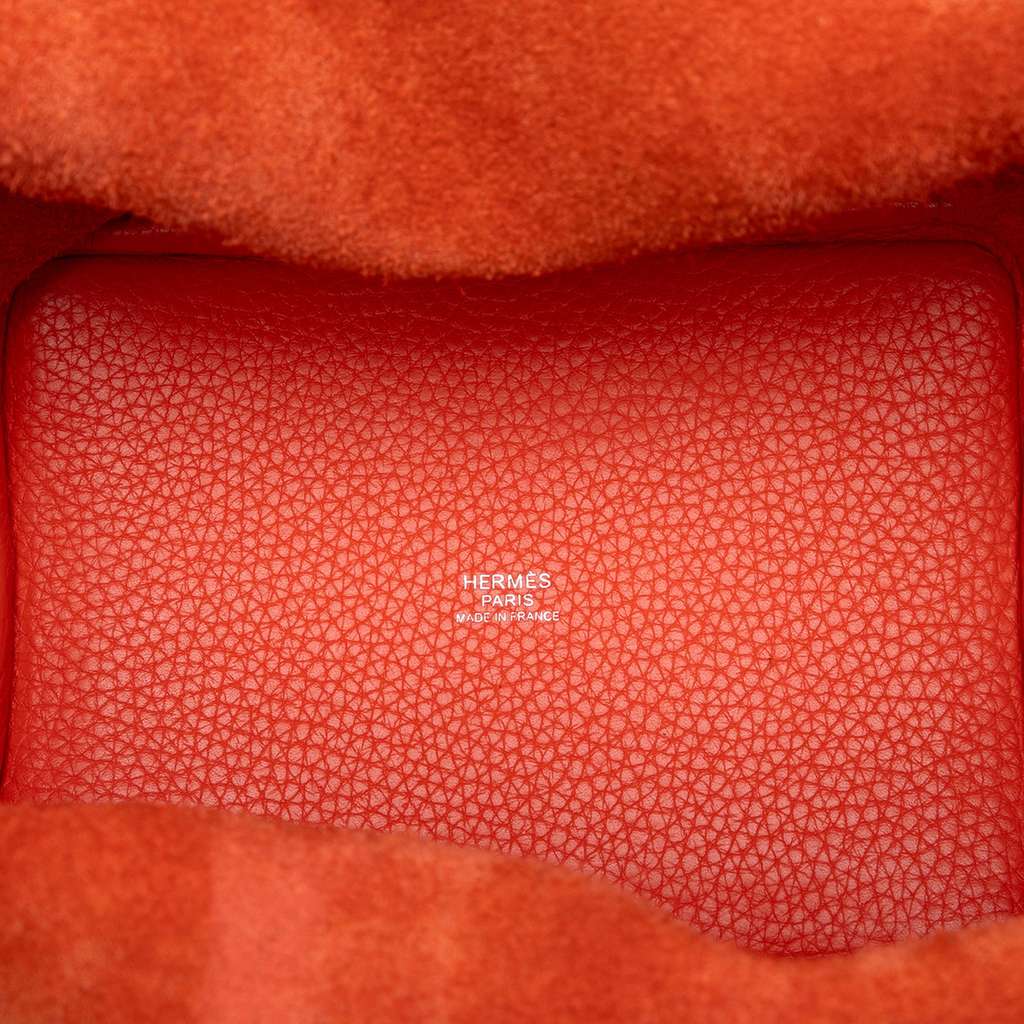 Hermès Clemence Picotin Lock 18 Orange Leather Good condition - Model View