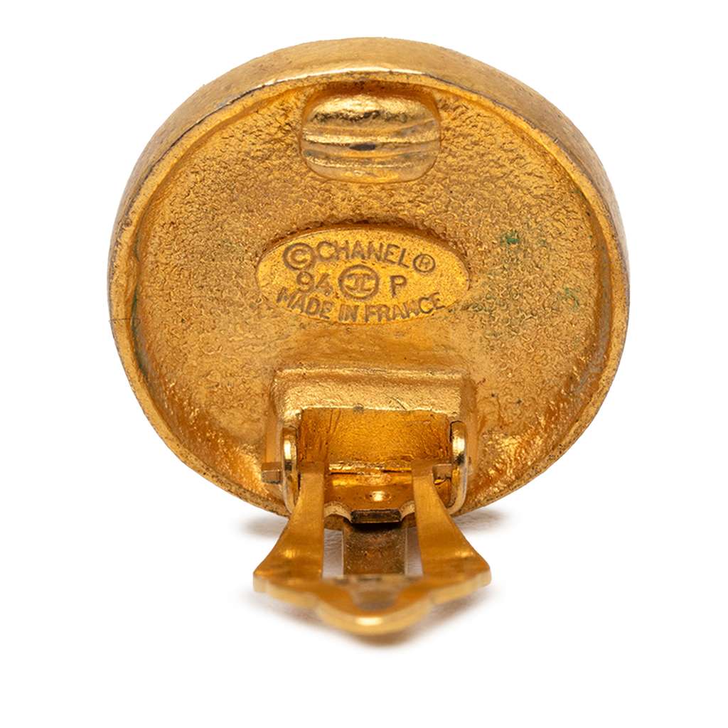 Chanel Gold Plated CC Round Clip On Earrings Gold Metal Good condition - Inside View