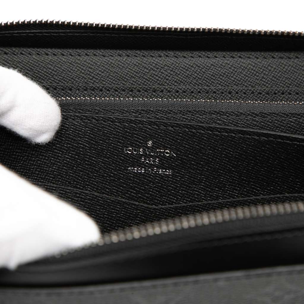 Louis Vuitton Monogram Eclipse Zippy XL Wallet Black Good condition - Box View