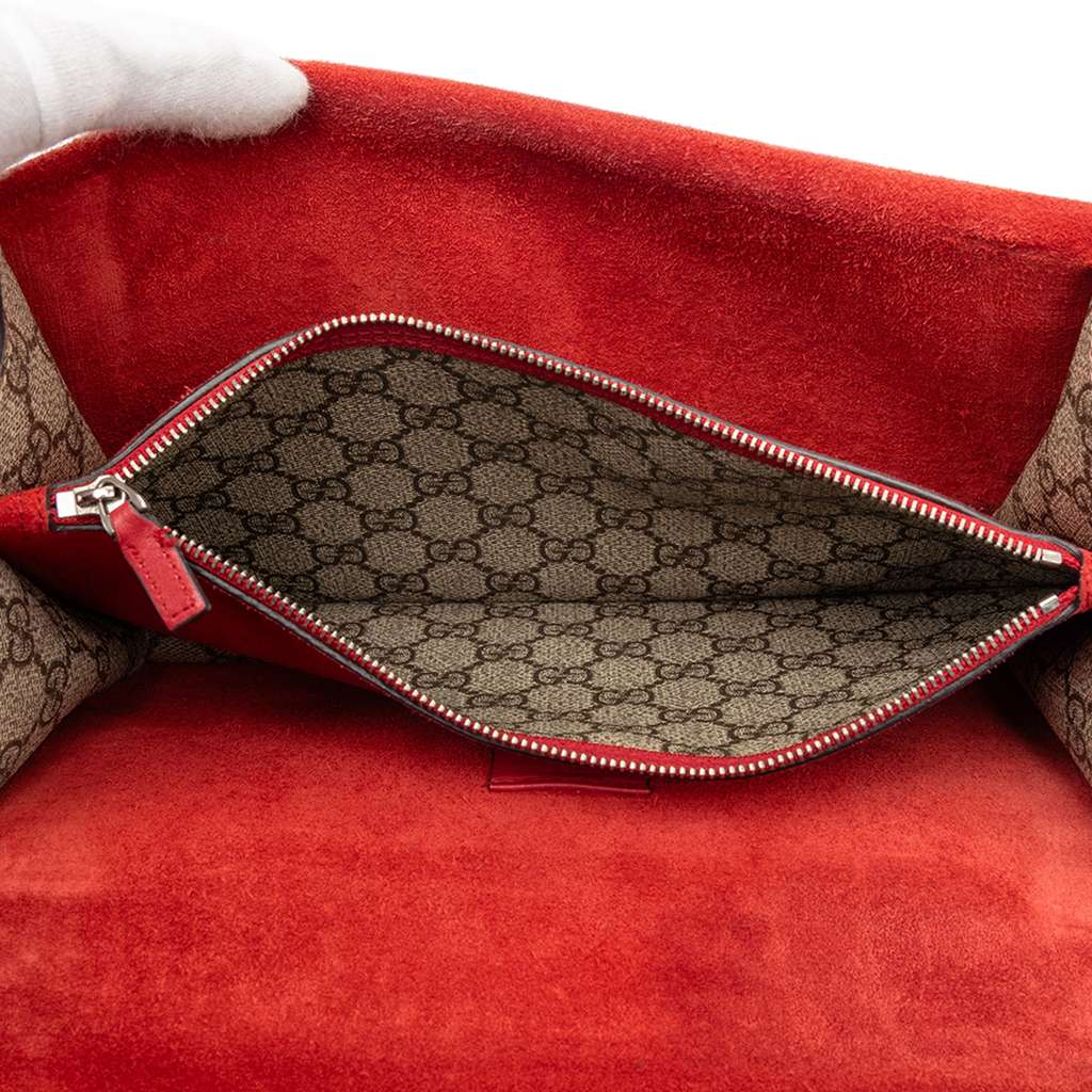 Gucci Medium GG Supreme Dionysus Shoulder Bag Brown Canvas Good condition - Model View