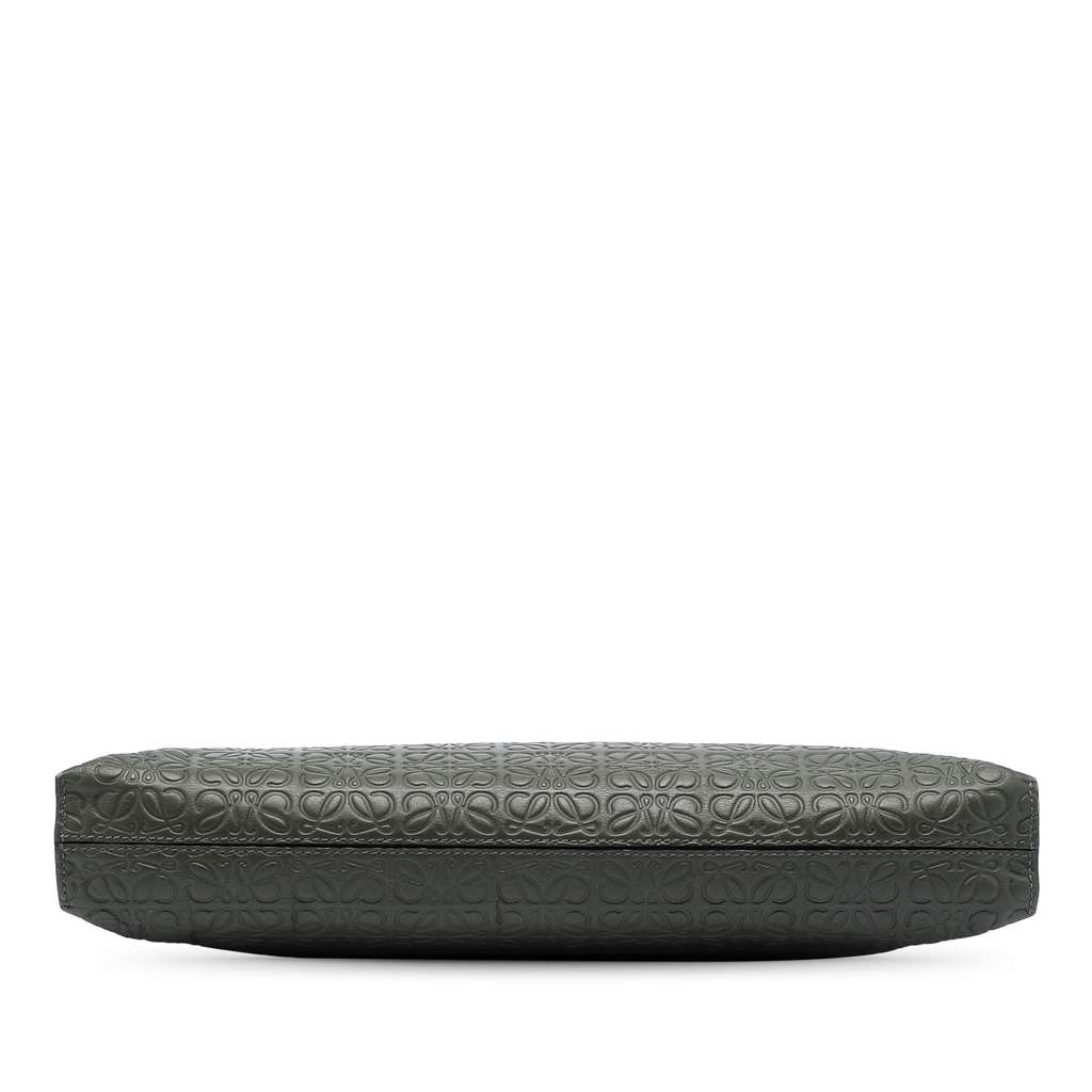 Loewe Embossed Leather Anagram Repeat T Clutch Green Leather Good condition - Inside View