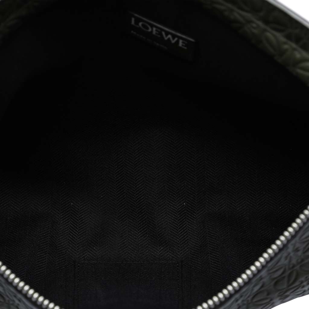 Loewe Embossed Leather Anagram Repeat T Clutch Green Leather Good condition - Model View