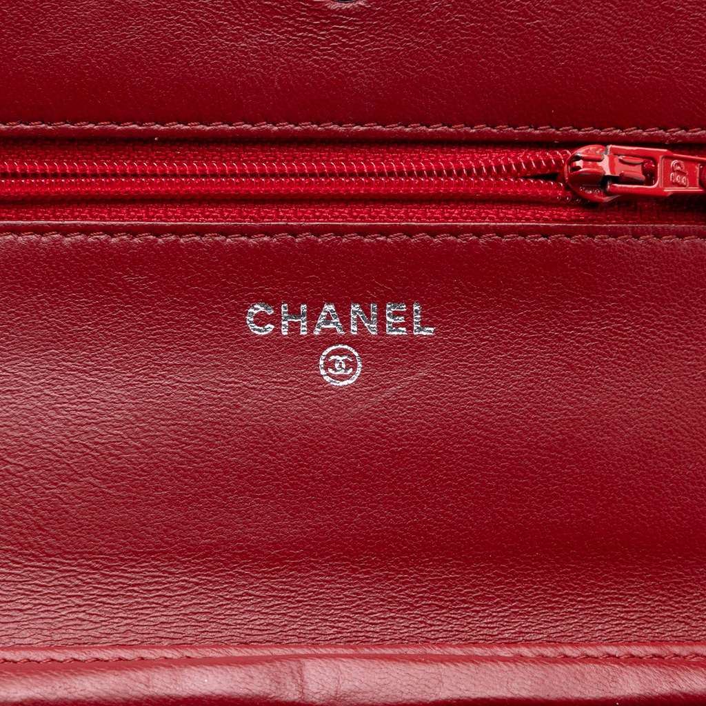 Chanel CC Embossed Lambskin Camellia Wallet On Chain Red Leather Good condition - Box View