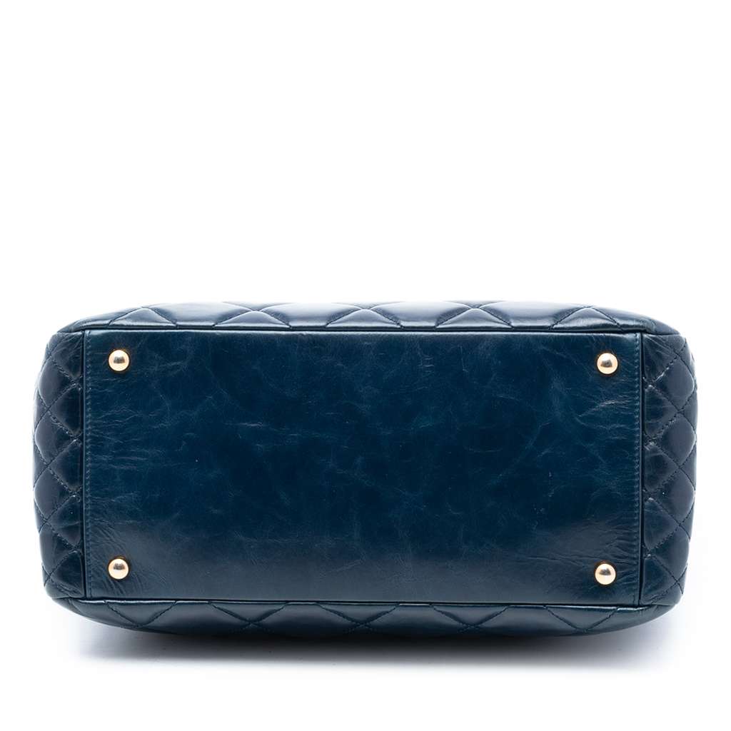 Chanel Medium Quilted Glazed Calfskin Daily Walk Double Zip Shoulder Bag Blue Leather Good condition - Inside View