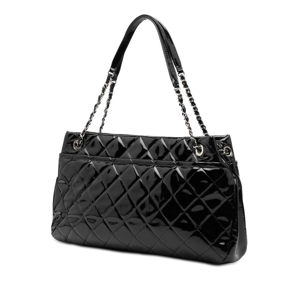 Chanel CC Quilted Patent Timeless Soft Tote Black Leather Good condition - Back View