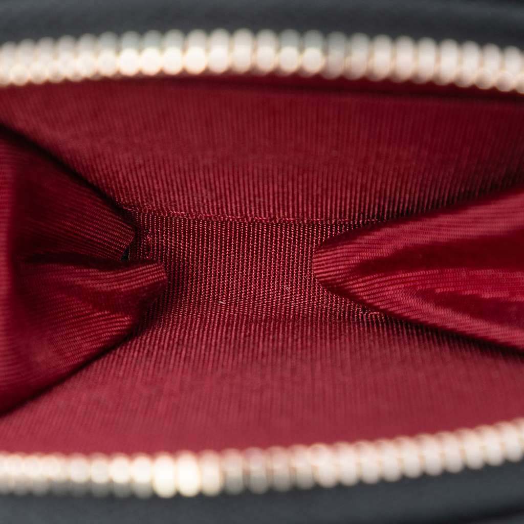 Chanel Quilted Lambskin Pearl Crown CC Wristlet Multi Pouches Black Leather Good condition - Model View