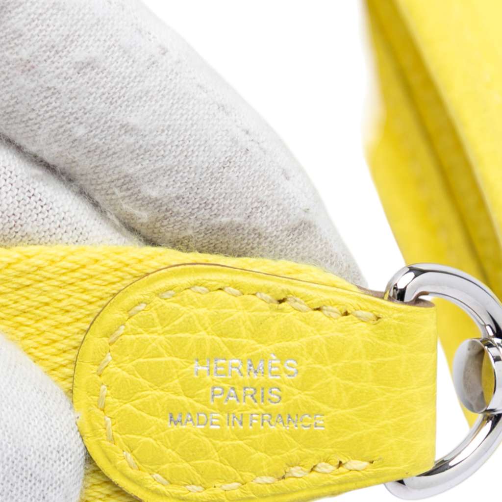 Hermès Clemence Evelyne TPM Yellow Leather Good condition - Box View