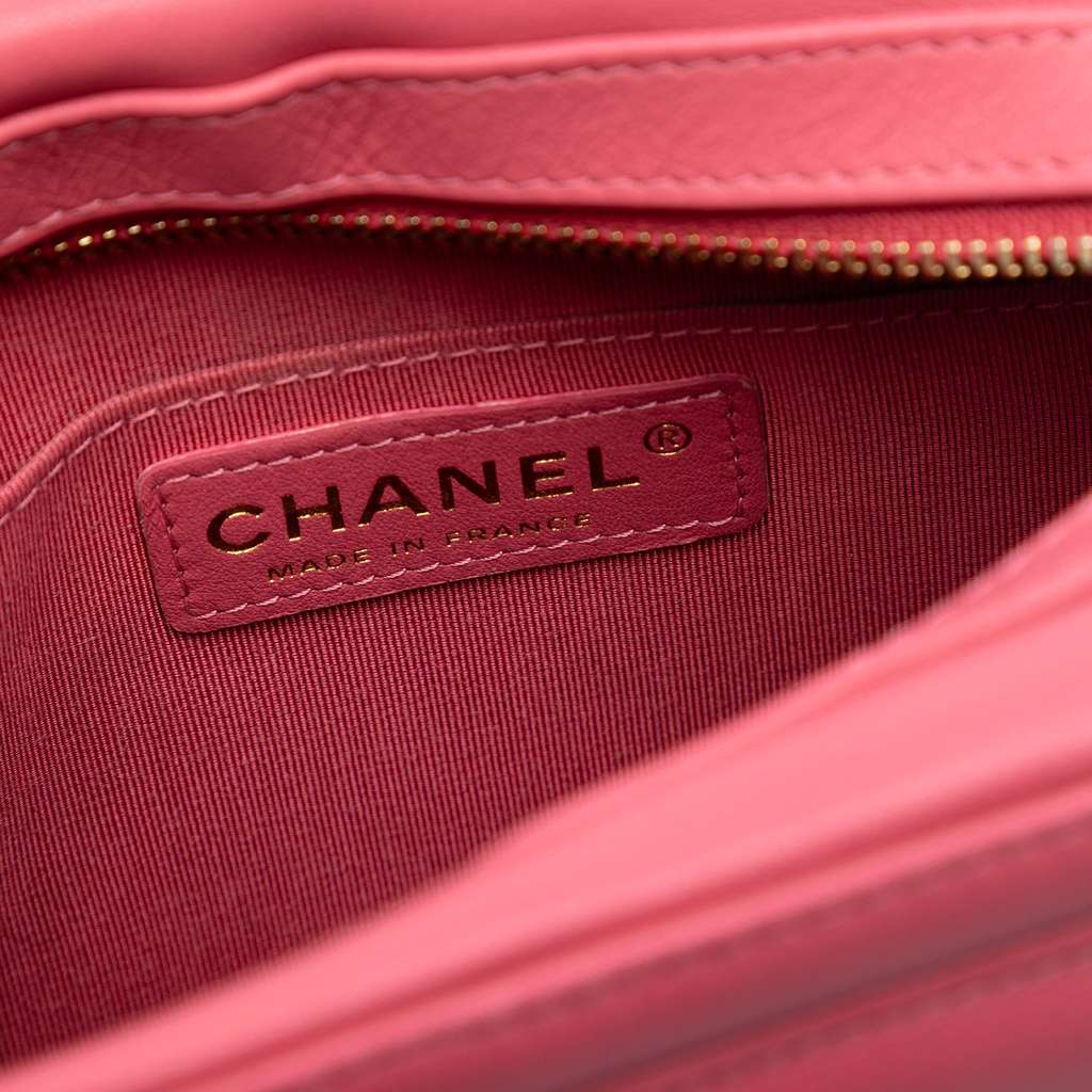 Chanel CC Calfskin Clock Camera Case Pink Leather Good condition - Box View