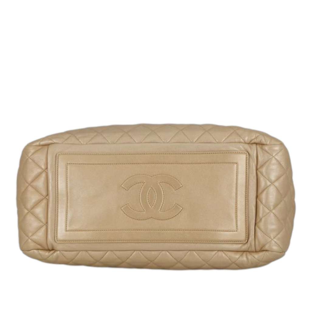 Chanel Quilted Metallic Lambskin Coco Cocoon Bowler Bag Gold Leather Good condition - Inside View
