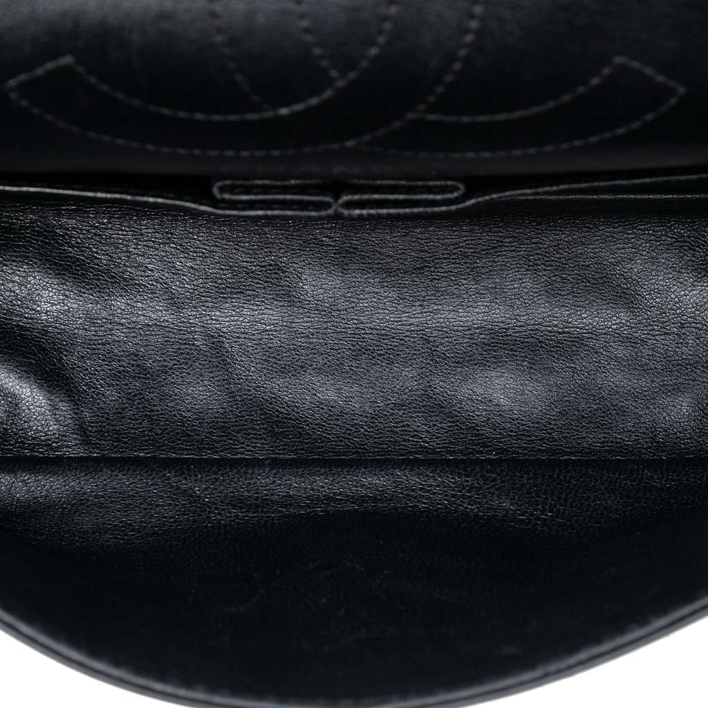 Chanel Quilted Aged Calfskin Reissue 2.55 Double Flap 225 with Mini Pouch Black Leather Good condition - Model View