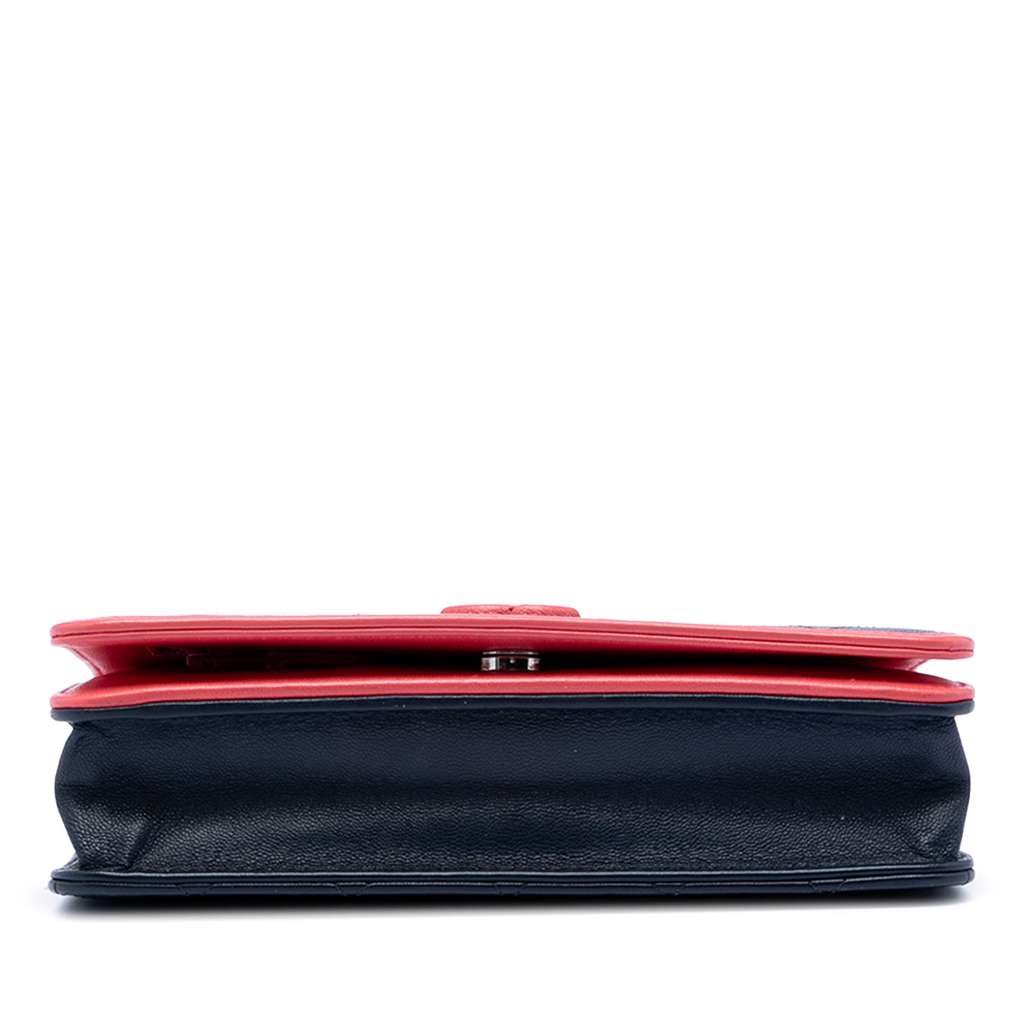 Chanel Quilted Lambskin Color Pop CC Wallet on Chain Blue Leather Good condition - Inside View