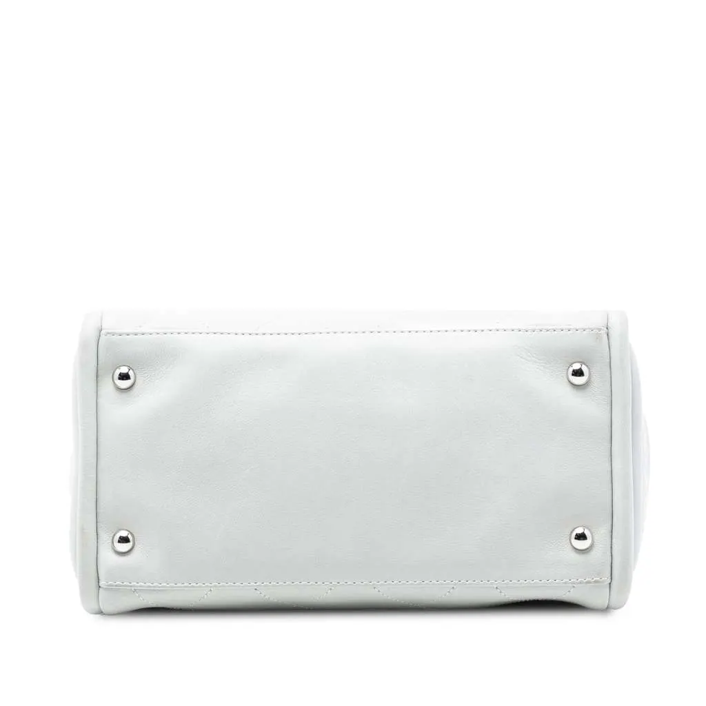 Chanel Lambskin Ultimate Soft Frame Handbag White Leather Very good - Inside View
