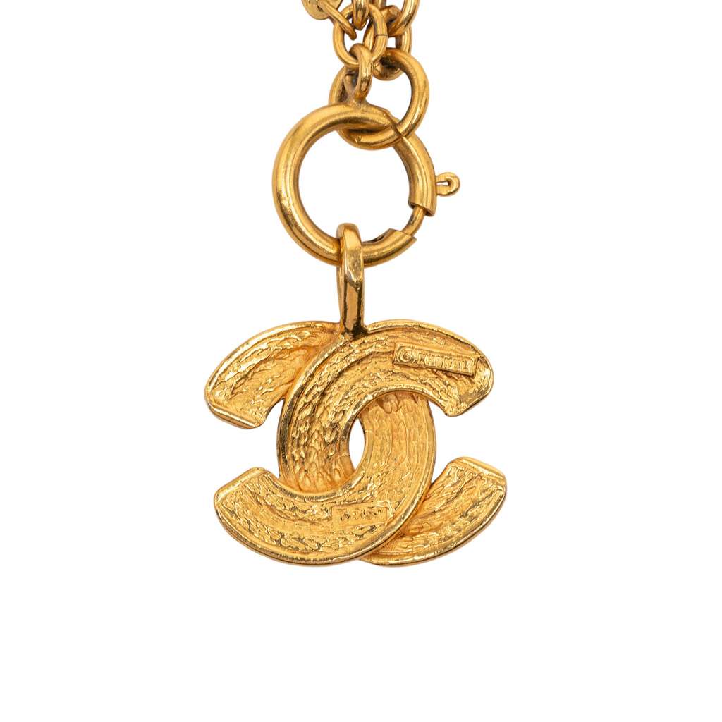 Chanel CC Gold Plated Quilted Pendant Necklace Gold Metal Good condition - Inside View