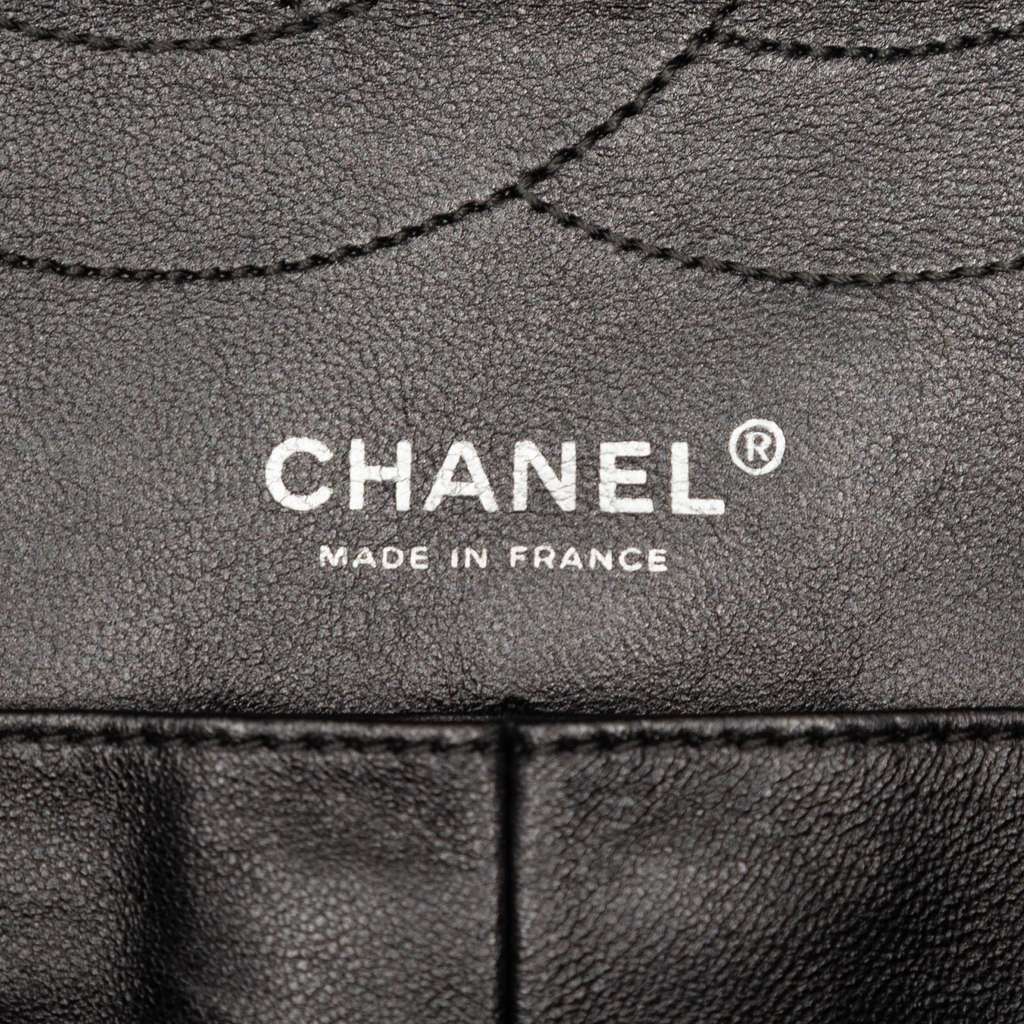 Chanel Metallic Aged Calfskin Reissue 2.55 Double Flap 227 Gold Leather Good condition - Box View