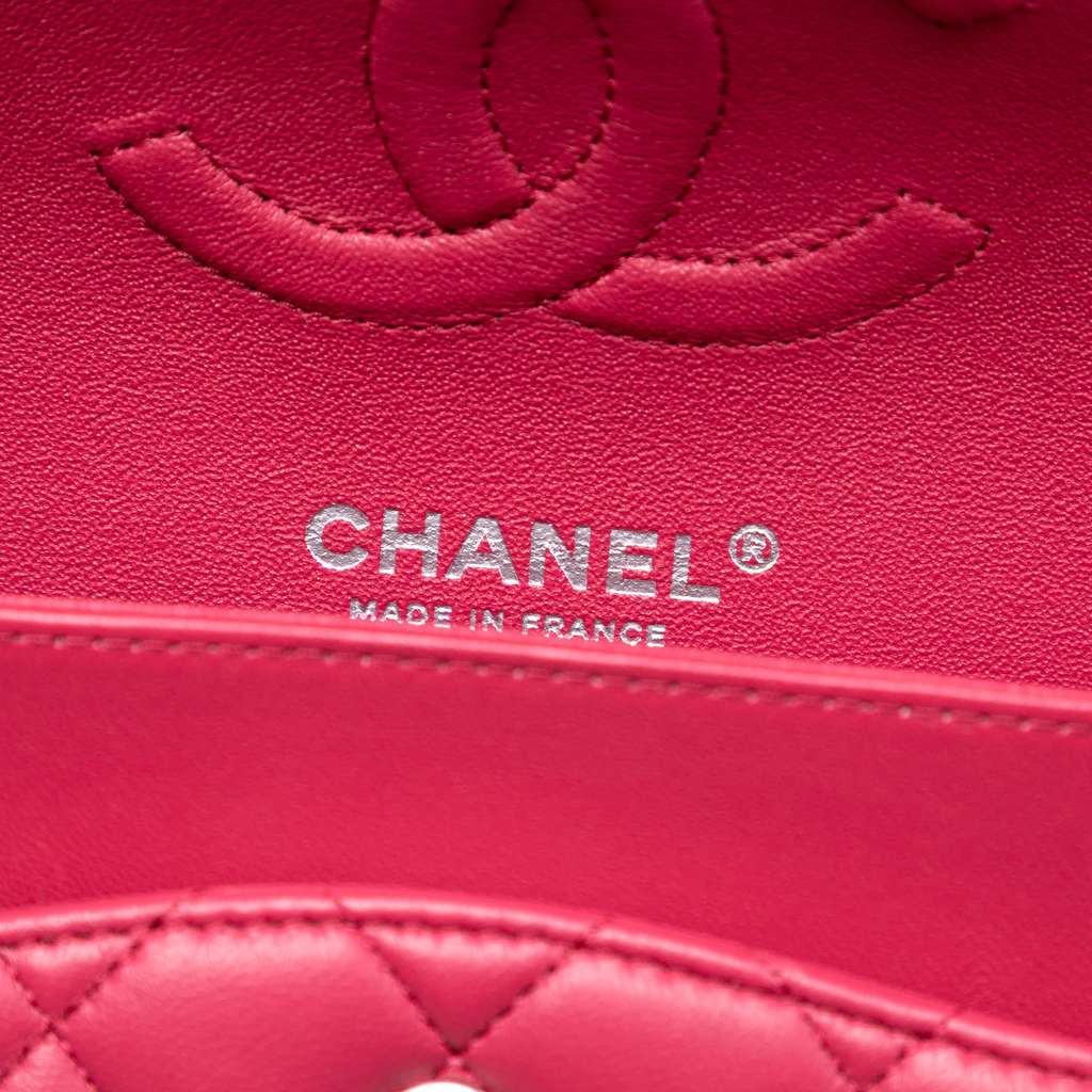 Chanel Medium Classic Lambskin Double Flap Pink Leather Good condition - Box View