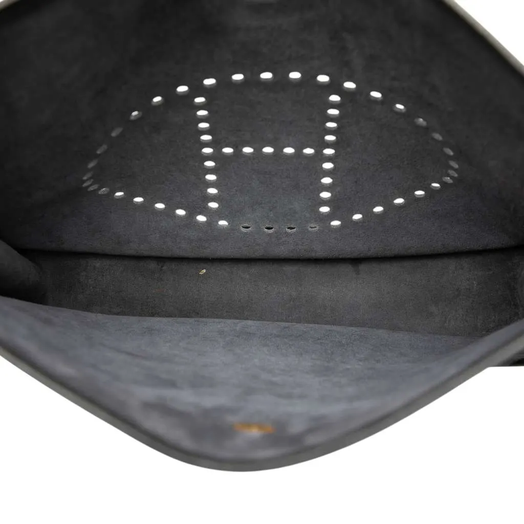 Hermès Clemence Evelyne III 33 Black Leather Very good - Model View