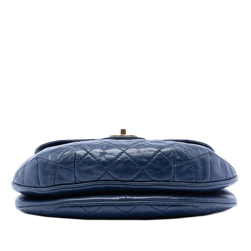 Chanel Medium Quilted Aged Calfskin Bubble CC Flap Blue Leather Good condition - Inside View