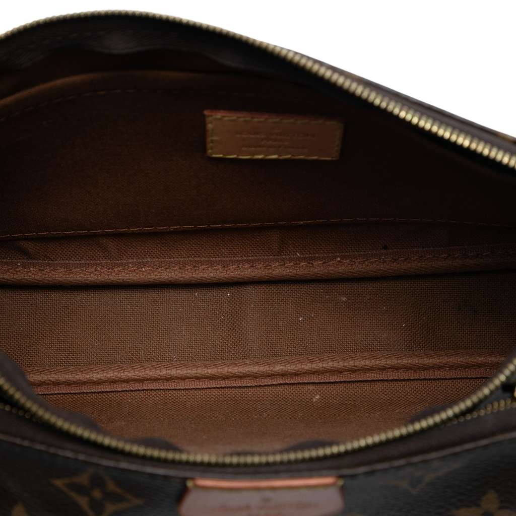 Louis Vuitton Monogram Multi Pochette Accessoires Brown Good condition - Model View