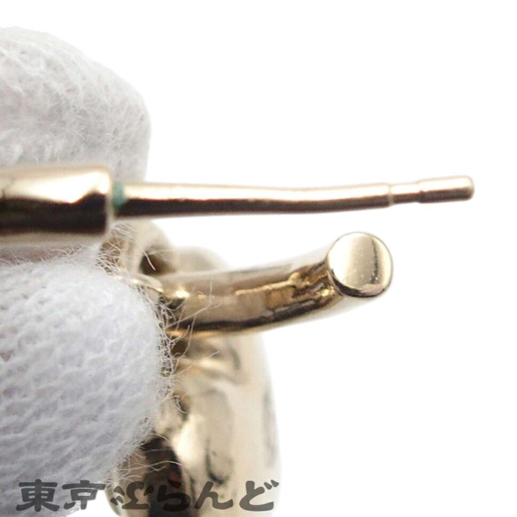 Chanel CC Gold Plated Turnlock Heart Hoop Push Back Earrings Gold Metal Good condition - Box View