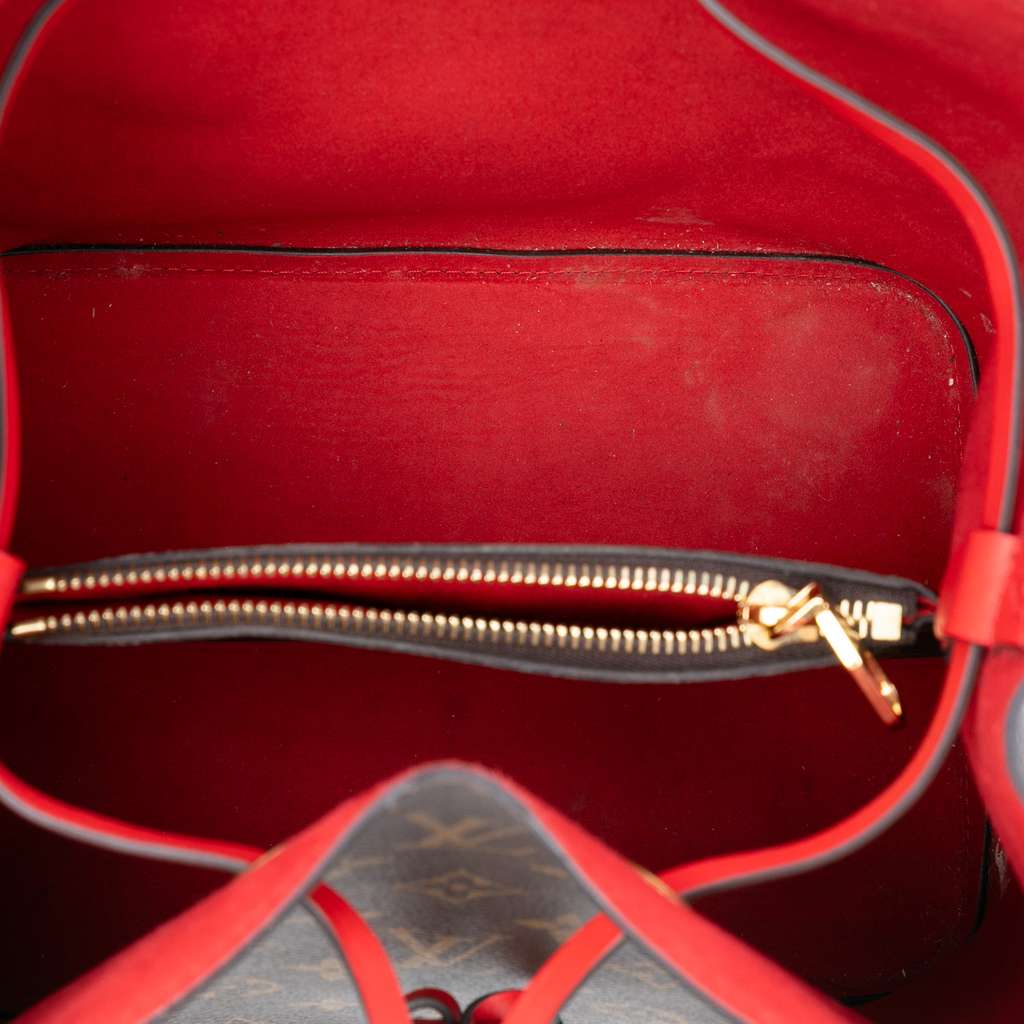 Louis Vuitton Monogram Neonoe MM Brown Good condition - Model View