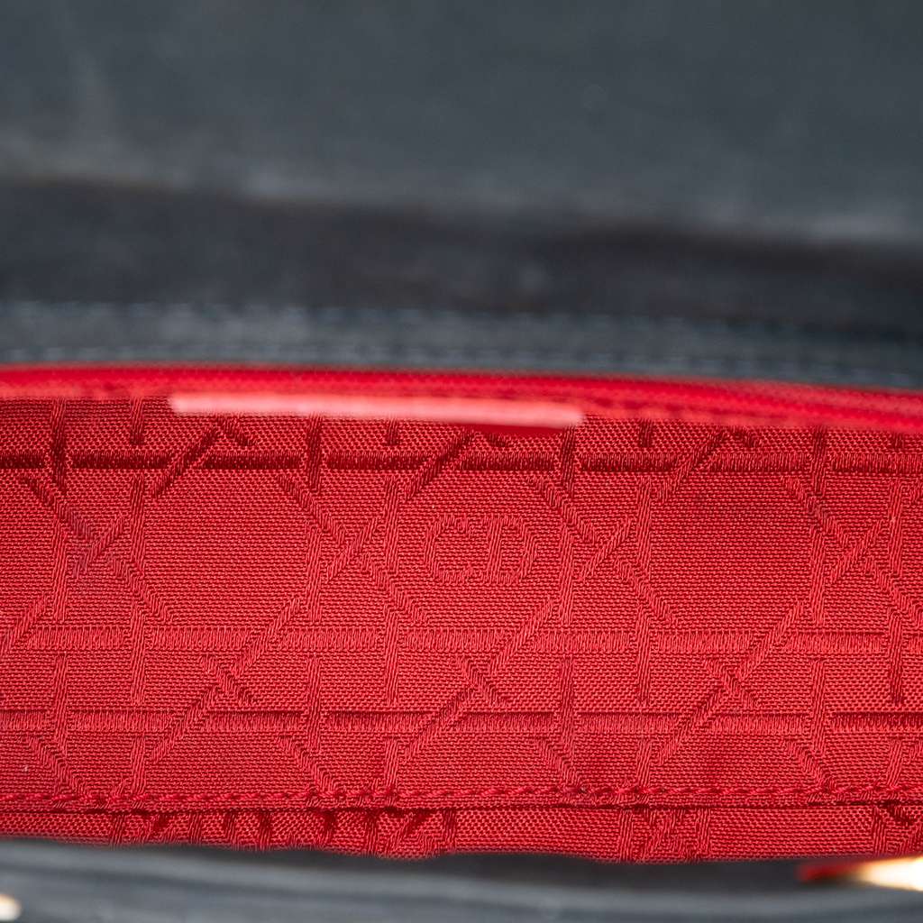 Dior Mini Nylon Cannage Lady Dior Black Good condition - Model View