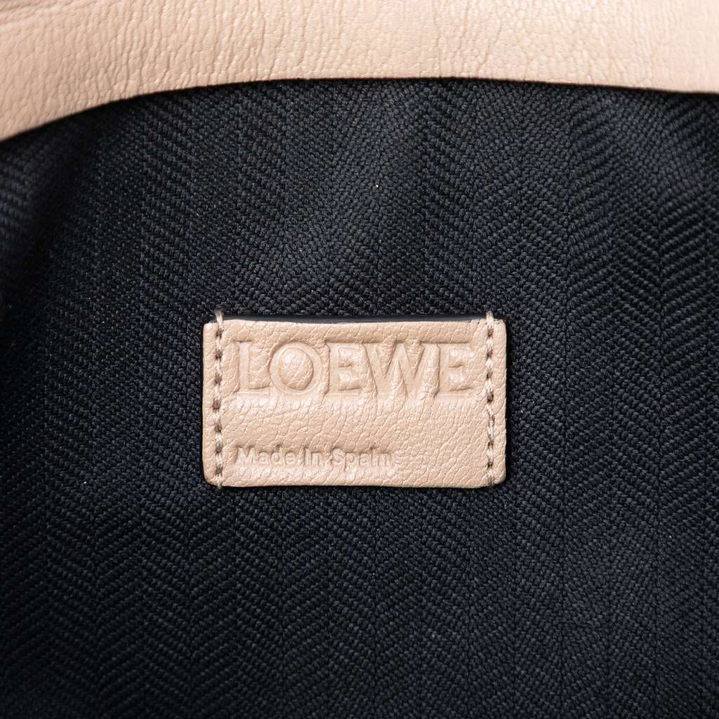 Loewe Perforated Leather Anagram Clutch Brown Leather Good condition - Box View