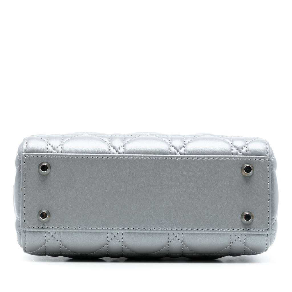 Dior Mini Lambskin Cannage Lady Dior Grey Leather Good condition - Inside View