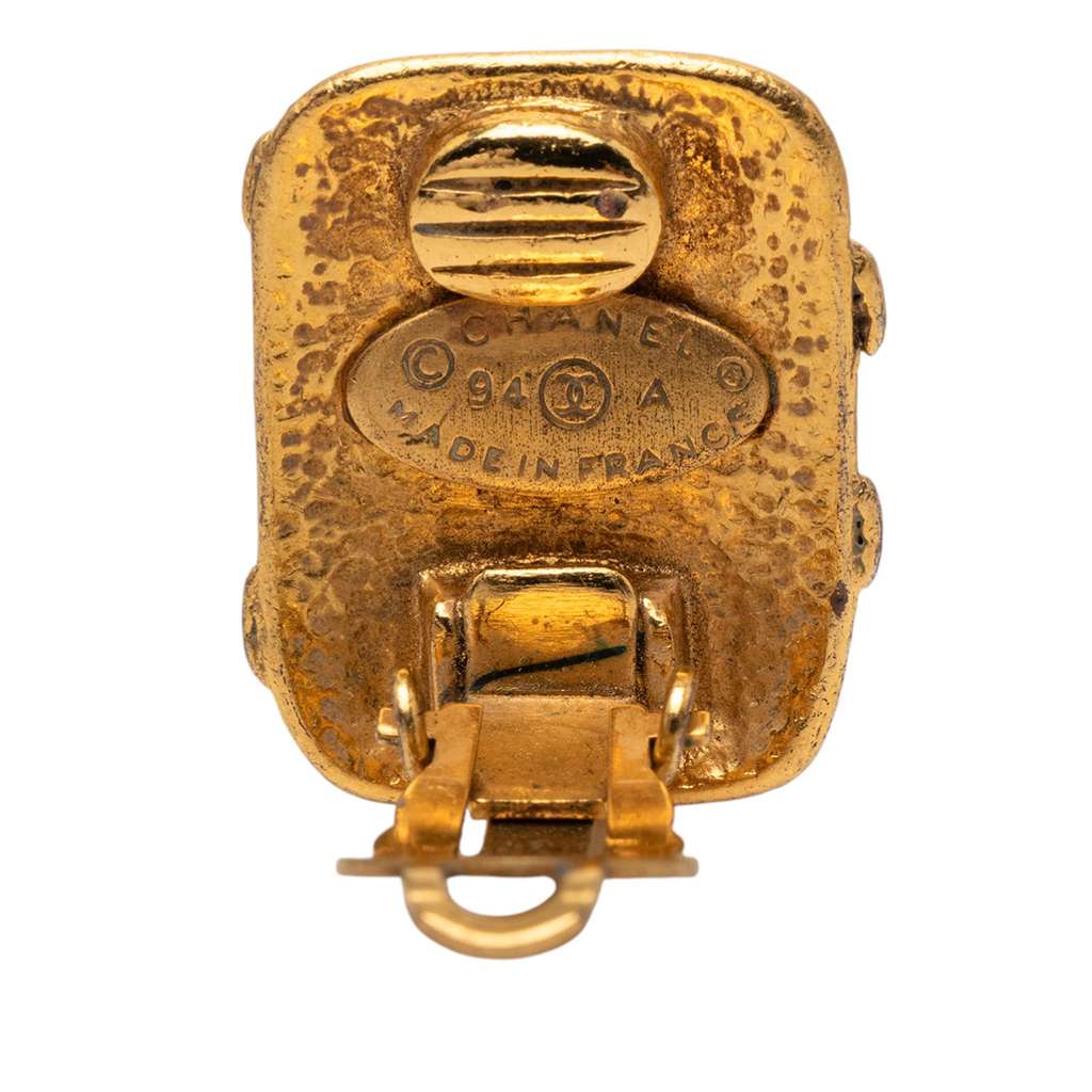 Chanel Gold Plated Wrapped CC Clip On Earrings Gold Metal Good condition - Inside View