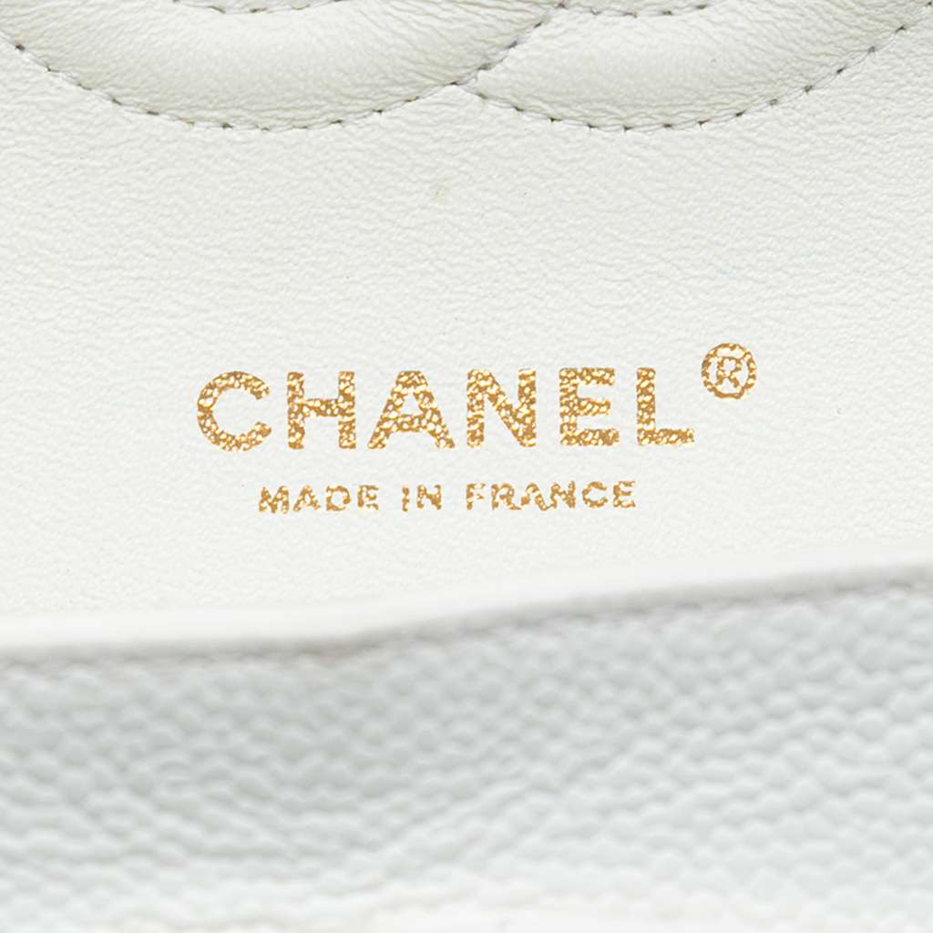 Chanel Medium Classic Caviar Double Flap White Leather Good condition - Box View