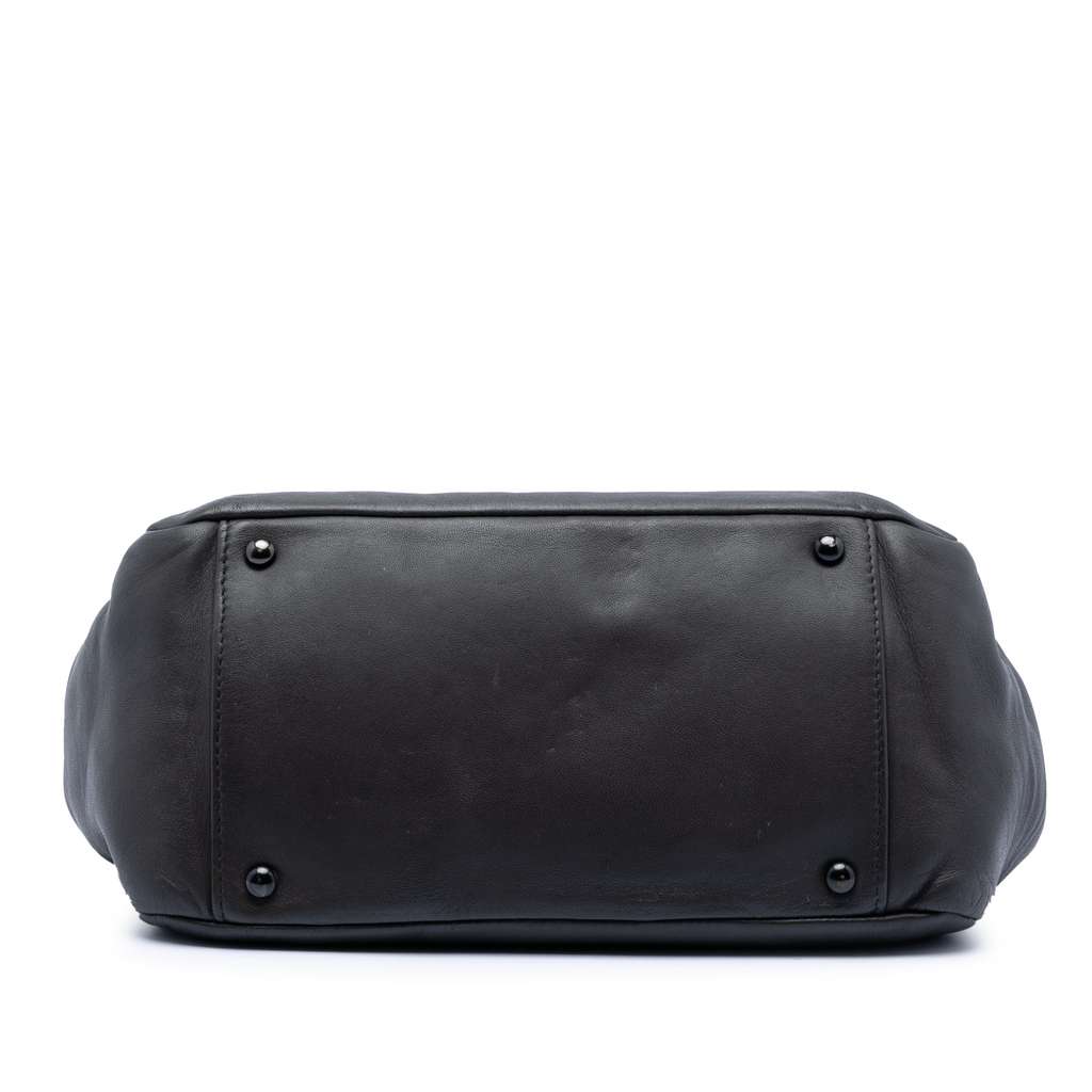 Chanel Lambskin Studded CC Accordion Flap Black Leather Good condition - Inside View