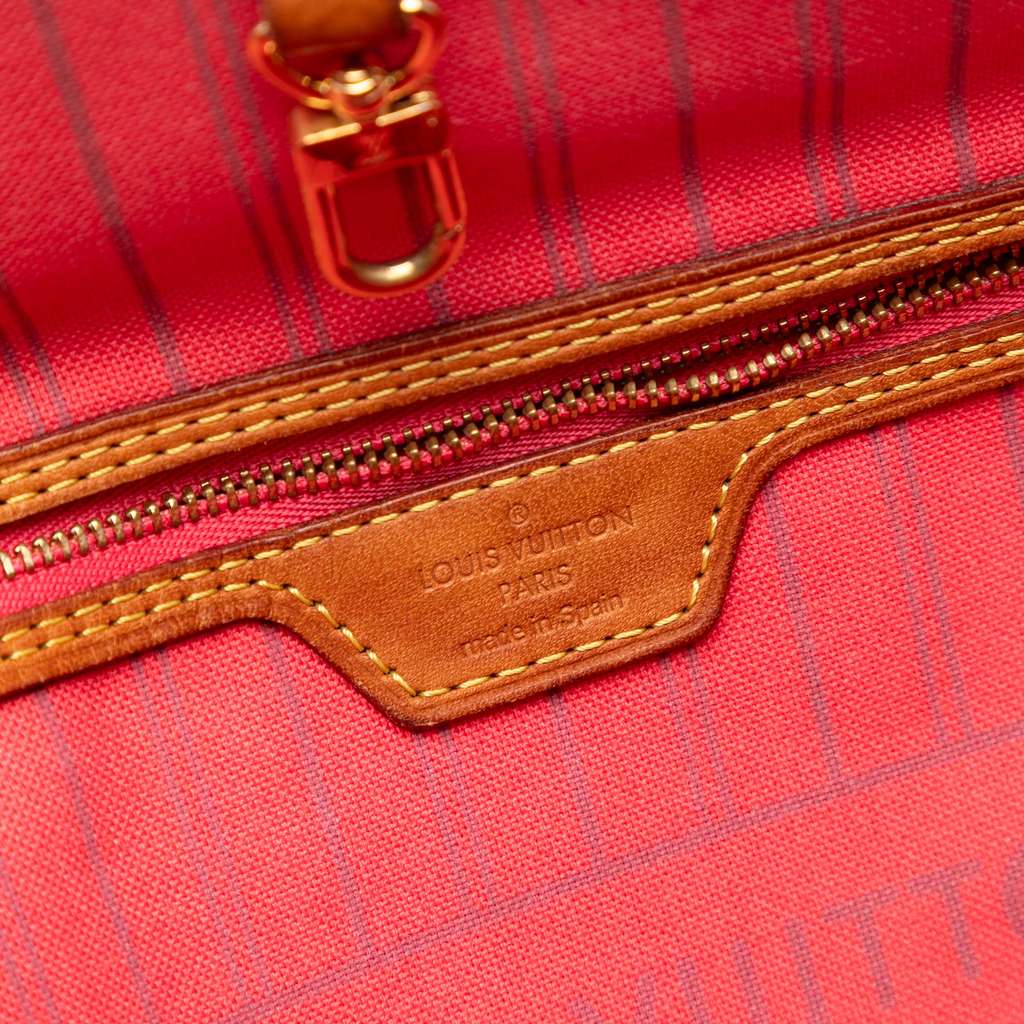 Louis Vuitton Monogram V Neverfull MM Brown Good condition - Box View