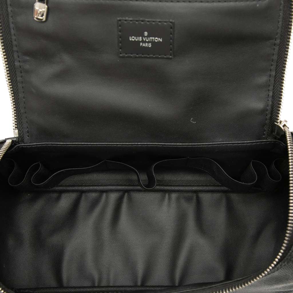 Louis Vuitton Damier Graphite Toiletry Pouch Black Fair condition - Model View