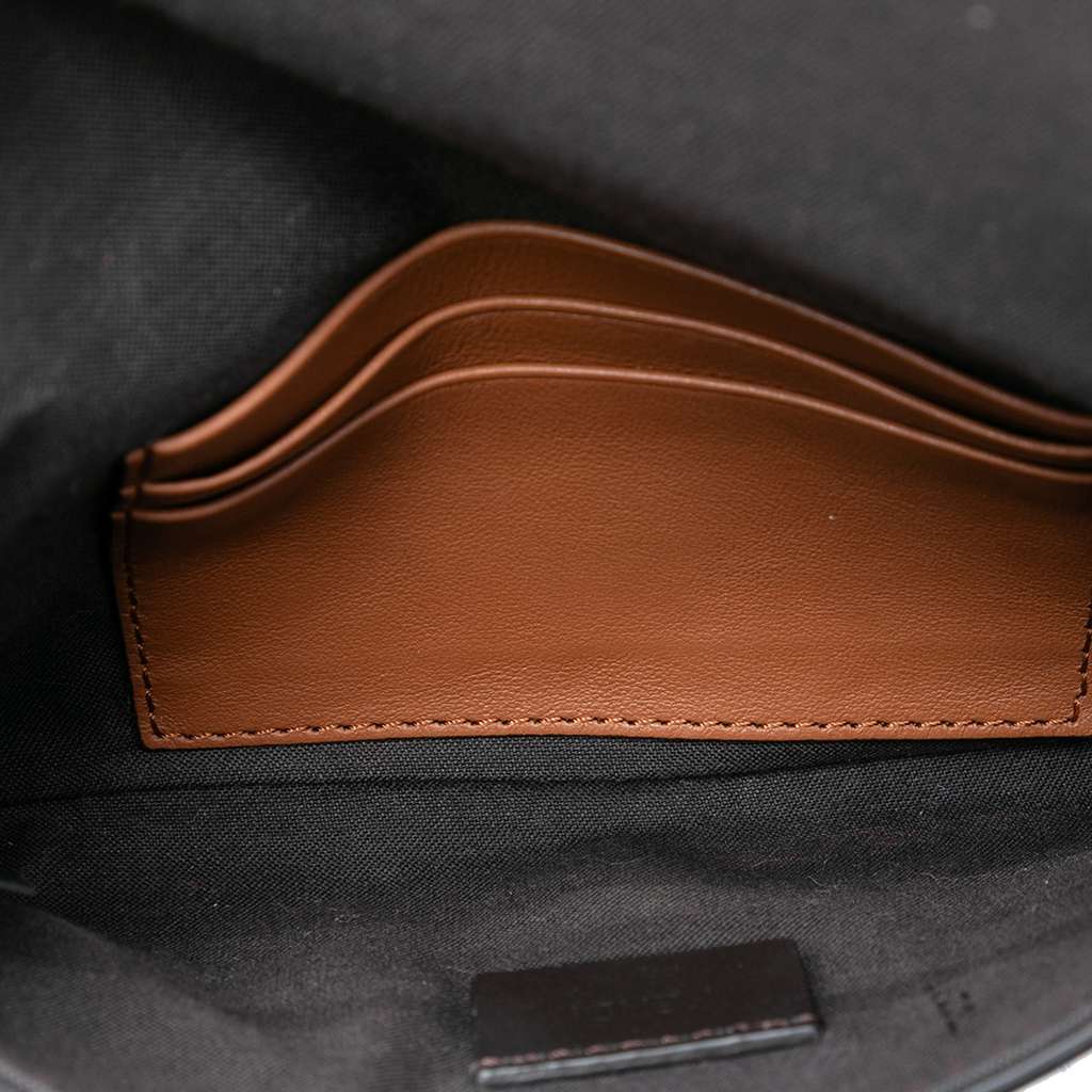 Fendi Leather Duo Baguette Crossbody Brown Leather Good condition - Model View