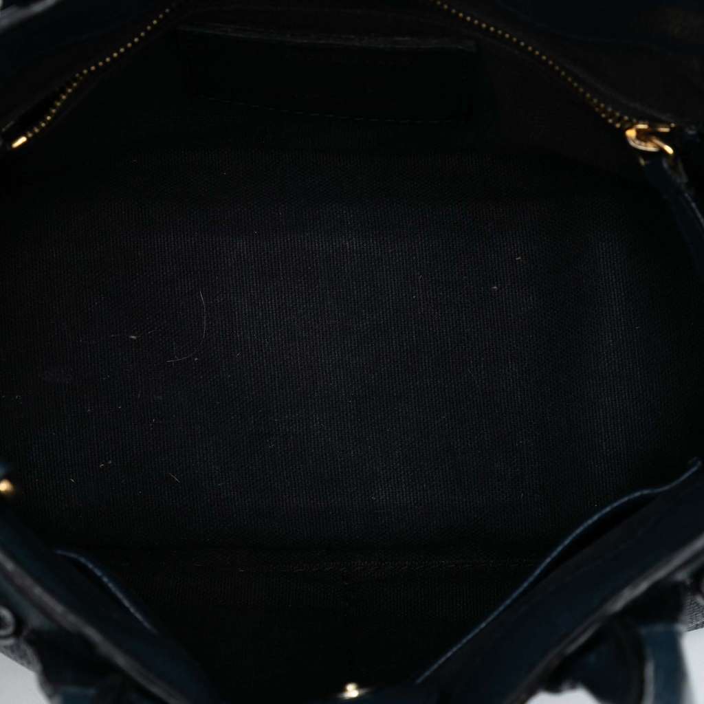 Burberry Small Grainy Calfskin and House Check Banner Satchel Blue Leather Good condition - Model View