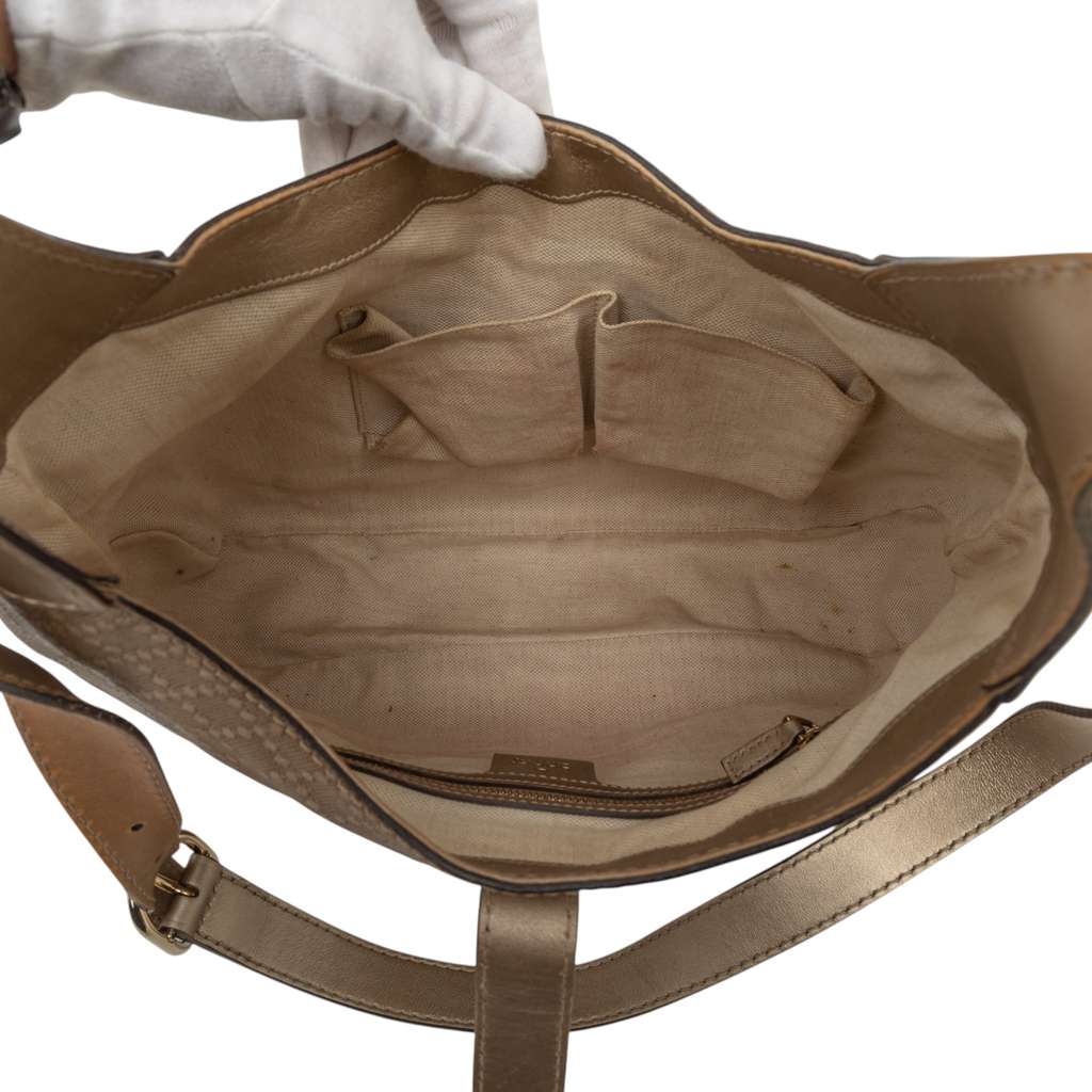 Gucci Diamante Leather Jackie O Bouvier Shoulder Bag Gold Leather Good condition - Model View