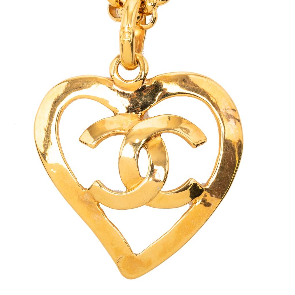 Chanel Gold Plated CC Heart Pendant Necklace Gold Metal Good condition - Back View