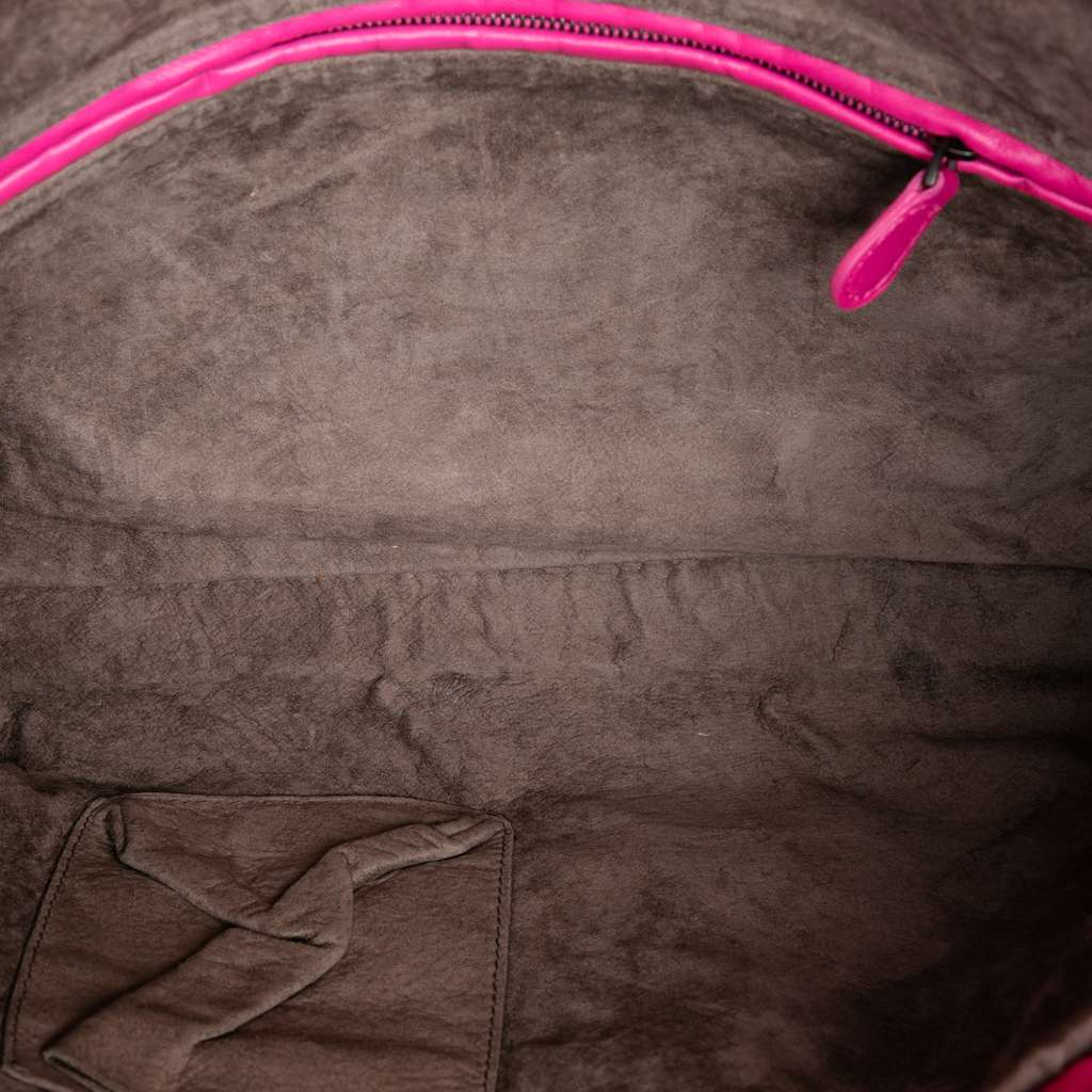 Bottega Veneta Nappa Intrecciato Fold Over Tote Pink Leather Good condition - Model View