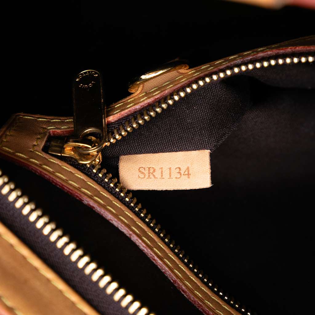 Louis Vuitton Monogram Vernis Brea MM Purple Leather Good condition - Box View