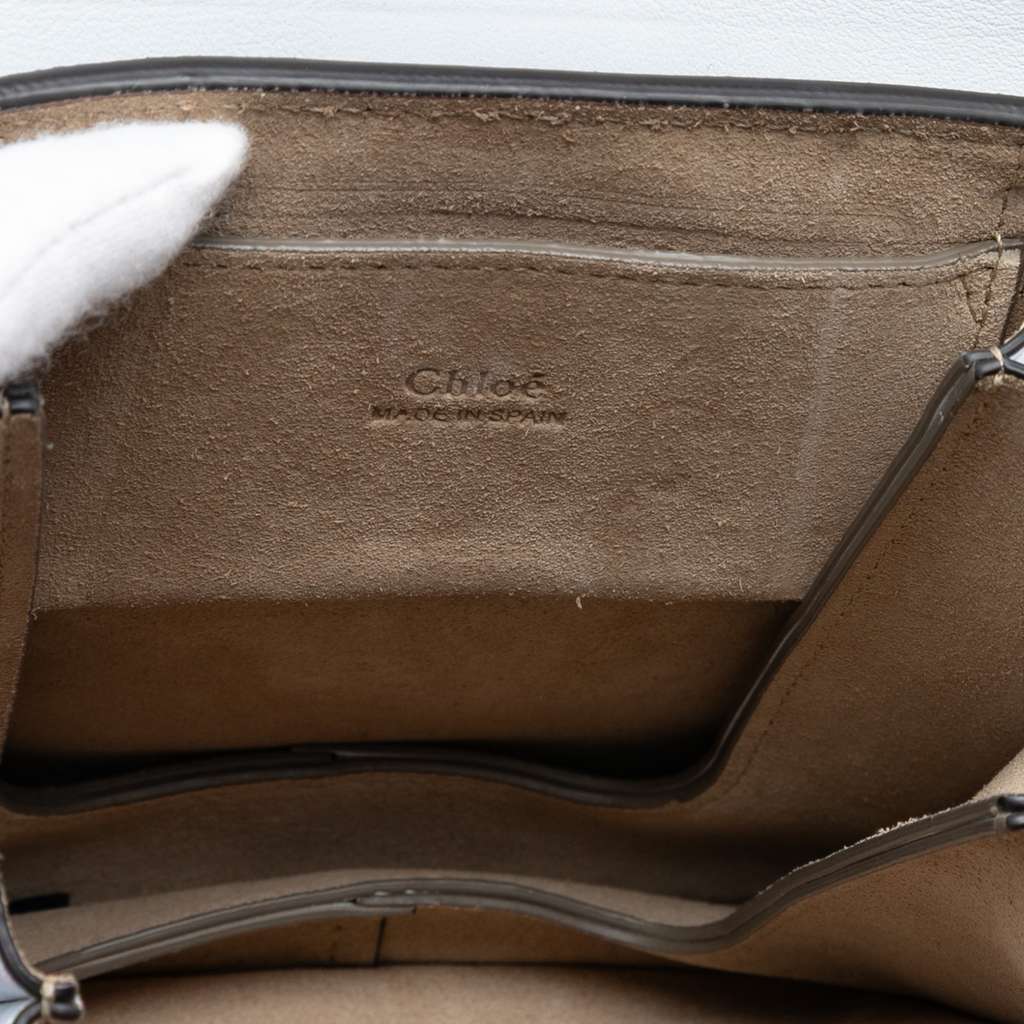 Chloé Mini Calfskin and Suede Faye Bracelet Bag Grey Leather Good condition - Model View