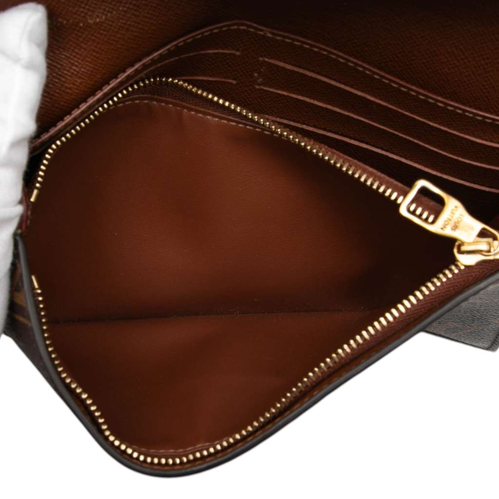 Louis Vuitton Monogram S Lock Belt Pouch MM Brown Good condition - Model View