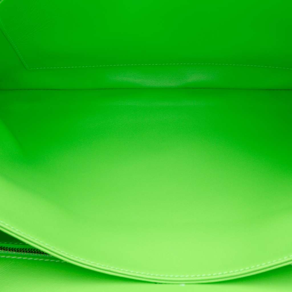 Balenciaga Embossed Leather BB Monogram Chain Flap Green Leather Good condition - Box View