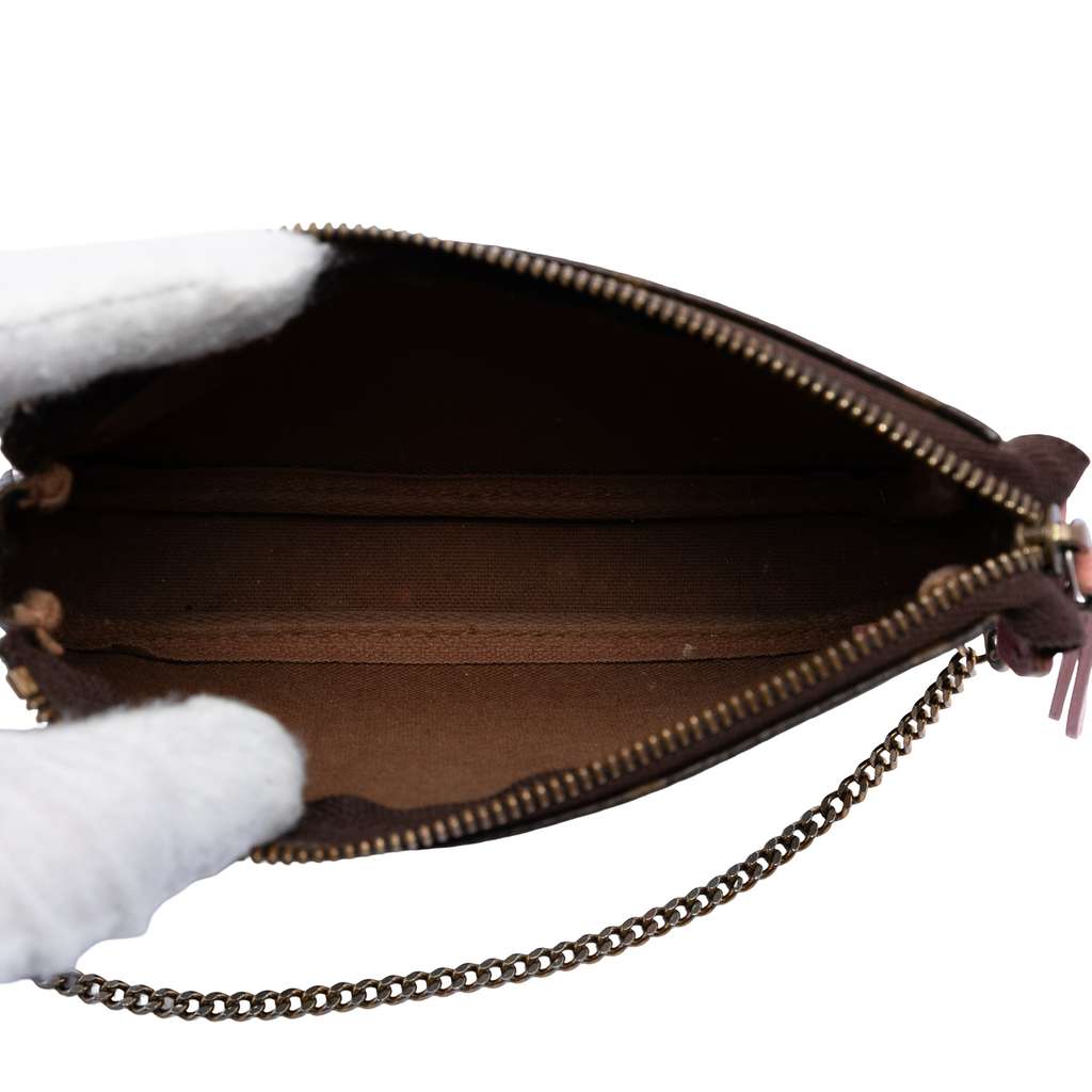 Louis Vuitton Monogram Illustre Mini Pochette Accessories Brown Good condition - Model View