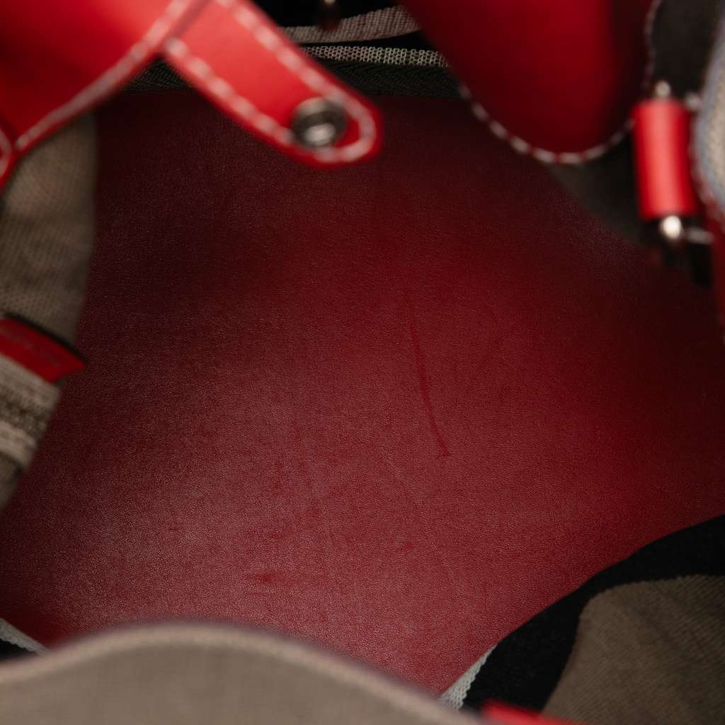 Burberry Medium Mega Check Canvas Ashby Bucket Bag Brown Canvas Good condition - Model View