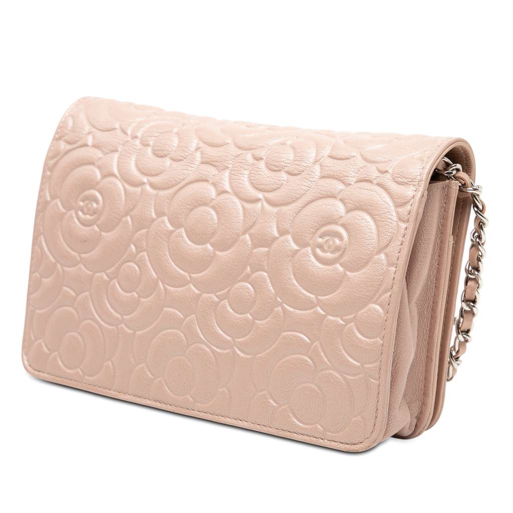 Chanel CC Embossed Lambskin Camellia Wallet On Chain Pink Leather Good condition - Back View