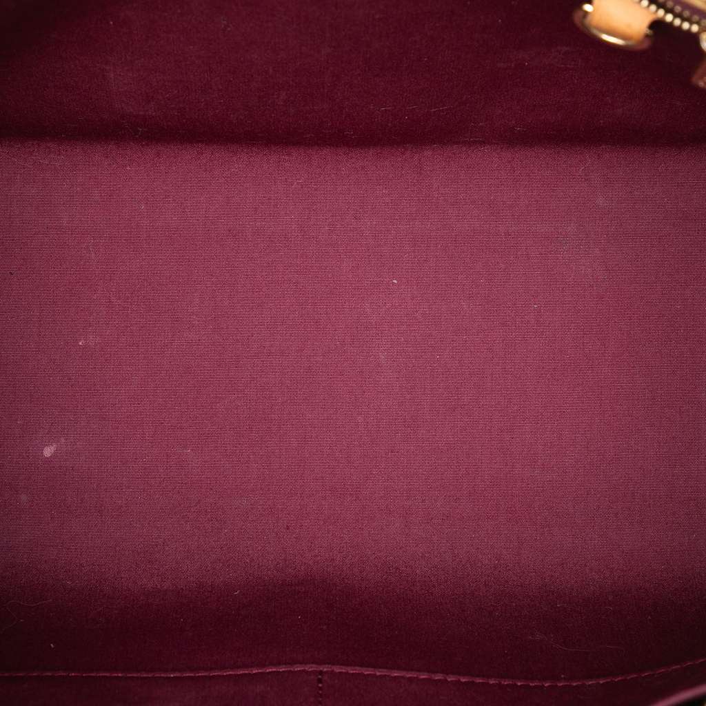 Louis Vuitton Monogram Vernis Brea MM Red Leather Good condition - Model View