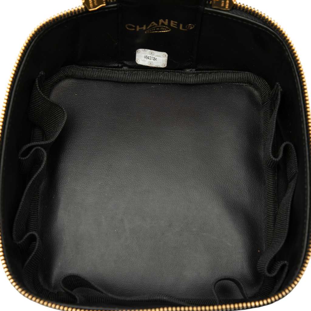 Chanel CC Caviar Vanity Case Black Leather Good condition - Model View