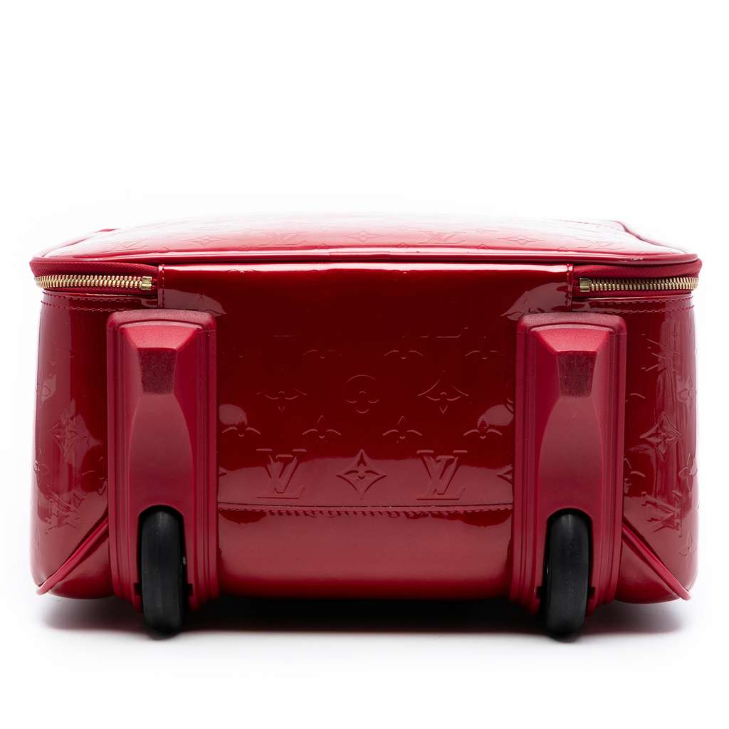 Louis Vuitton Monogram Vernis Pegase 45 Red Leather Good condition - Inside View